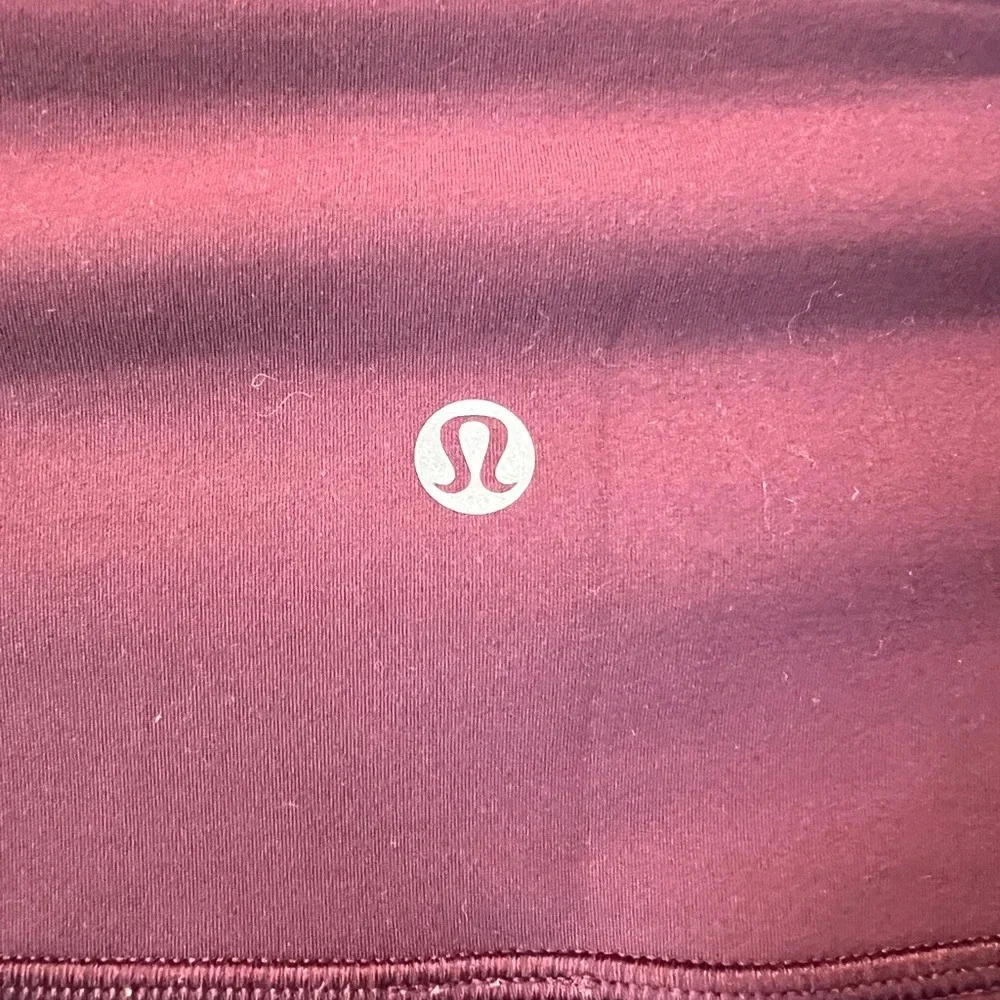 Lululemon women’s In Movement Tight 7/8 tight 25” everlux size 4 - Picture 4 of 7